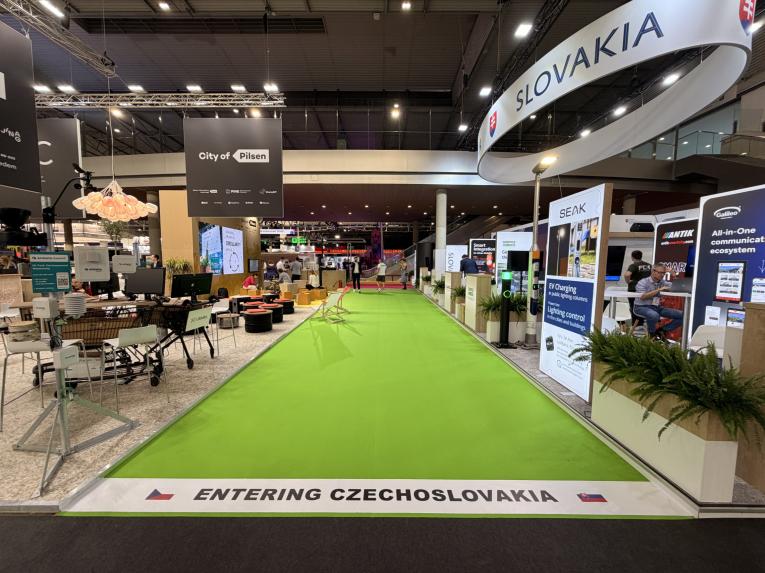 Znázornenie hranice medzi Českom a SLovenskom Bracelona 2025