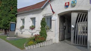 Obec Trakovice - elektronická úradná tabuľa 1